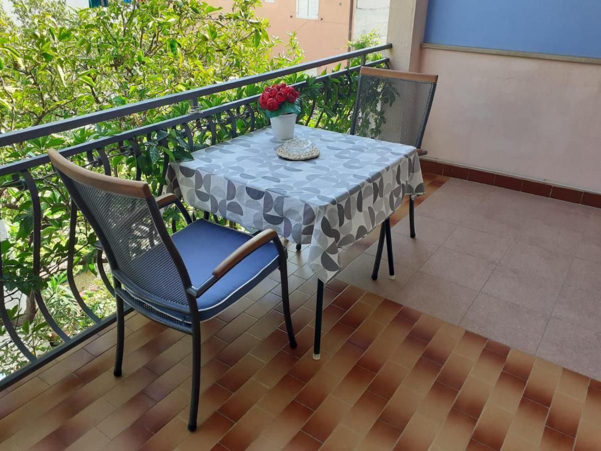 Guest House Damir Makarska Eksteriør billede