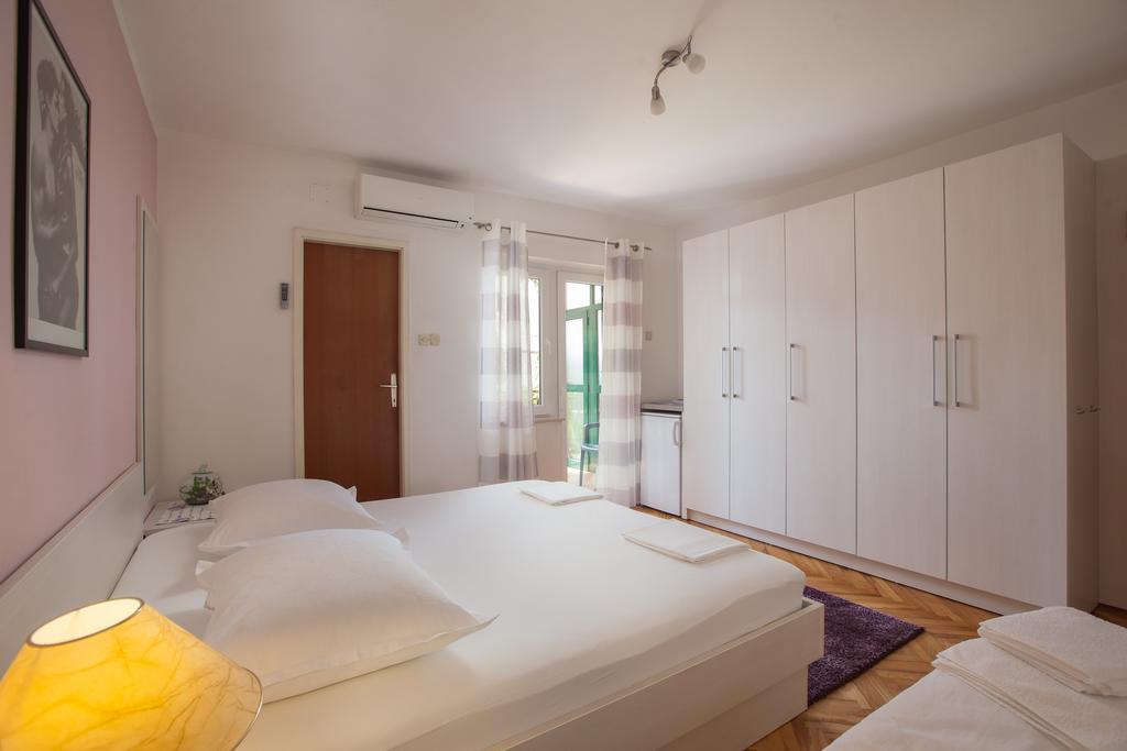 Guest House Damir Makarska Eksteriør billede